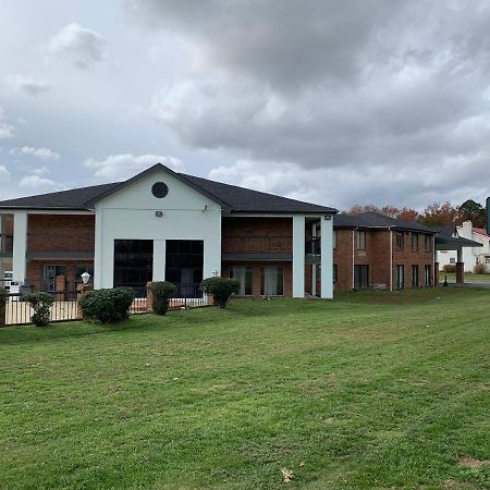 Hometowne Studios By Red Roof Egg Harbor-Atlantic City Airport Egg Harbor Township Exteriör bild