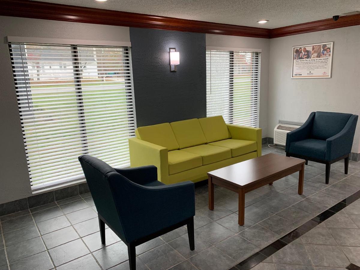 Hometowne Studios By Red Roof Egg Harbor-Atlantic City Airport Egg Harbor Township Exteriör bild