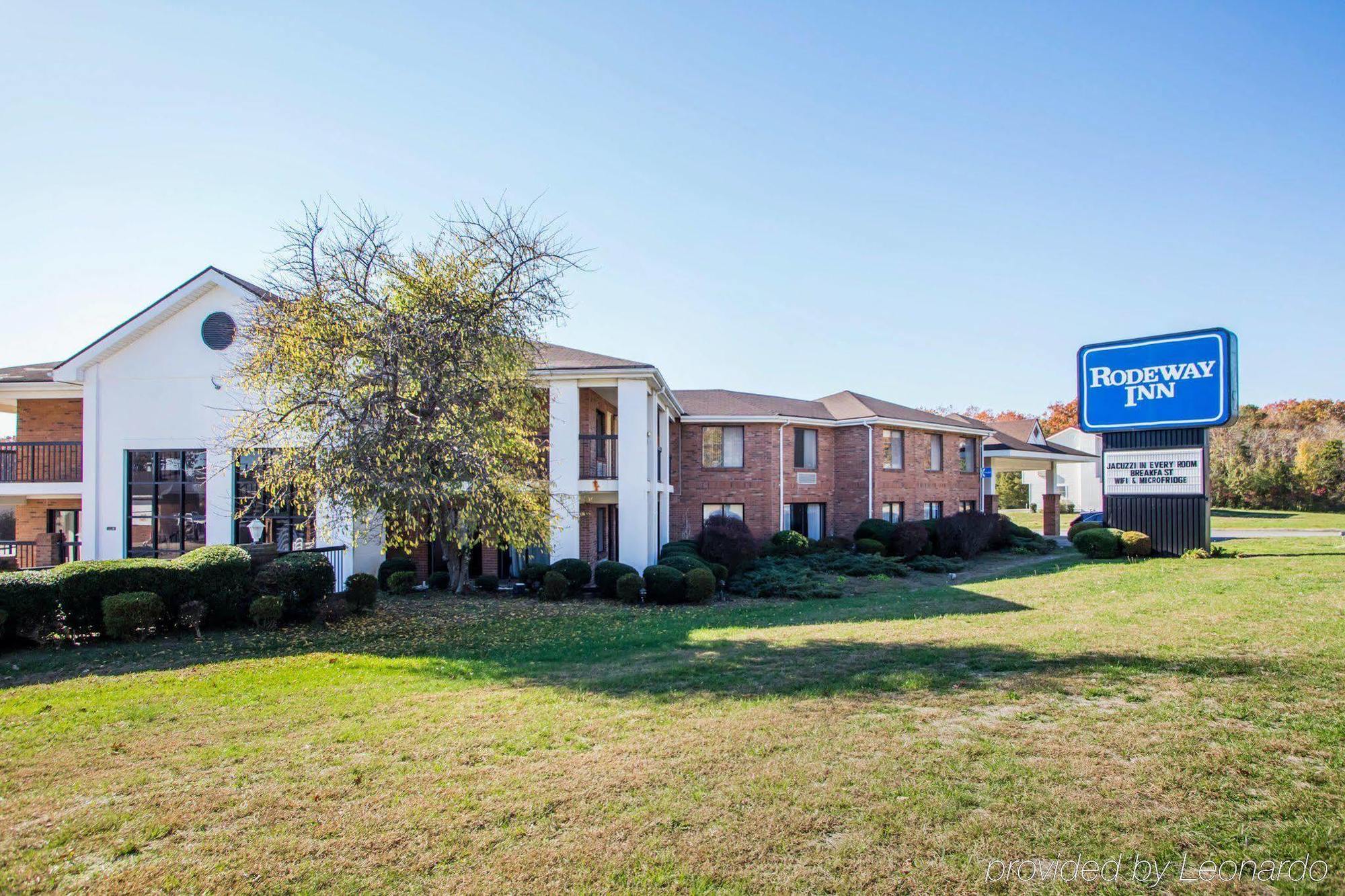 Hometowne Studios By Red Roof Egg Harbor-Atlantic City Airport Egg Harbor Township Exteriör bild