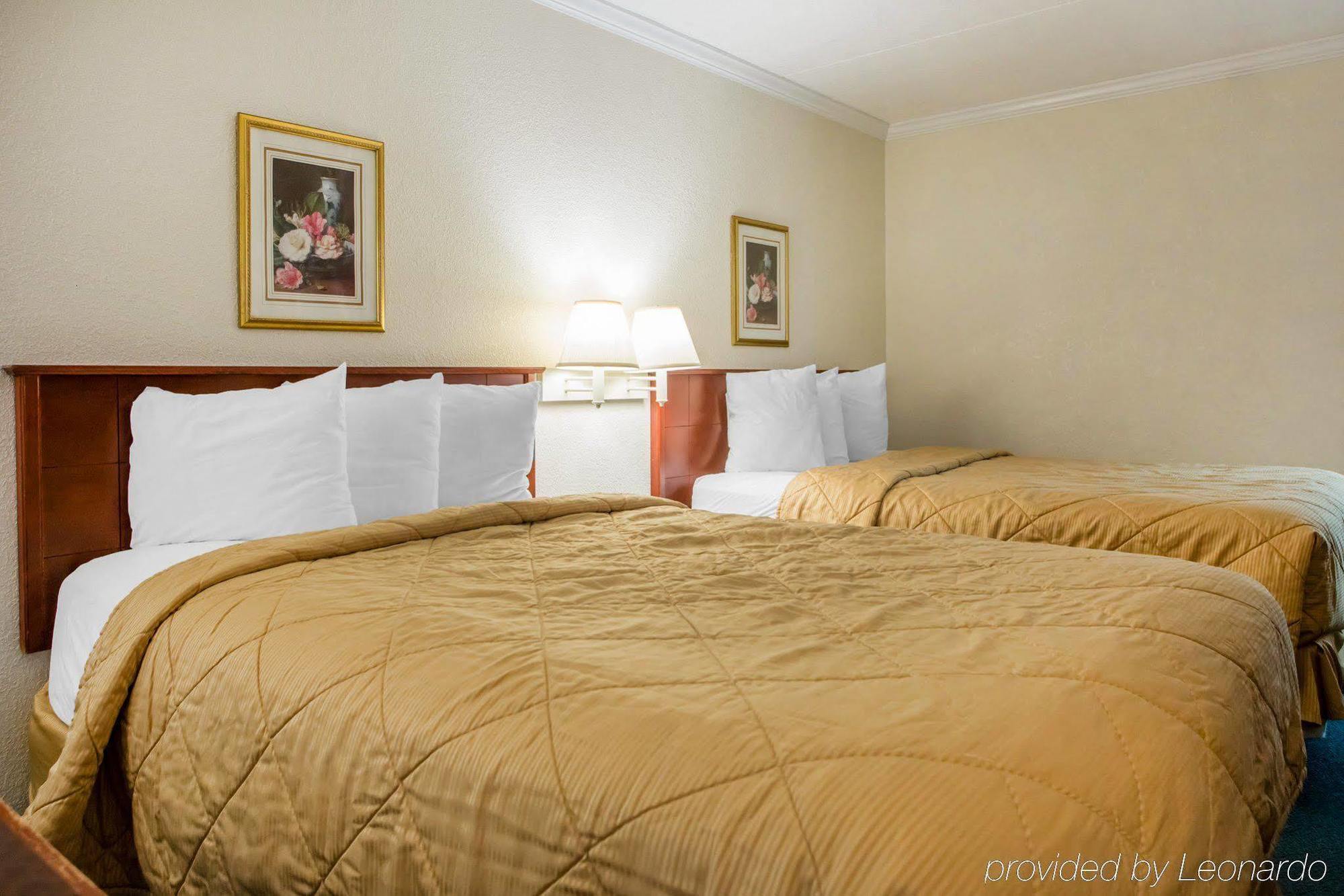 Hometowne Studios By Red Roof Egg Harbor-Atlantic City Airport Egg Harbor Township Exteriör bild