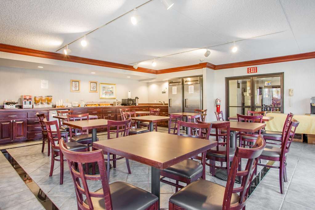 Hometowne Studios By Red Roof Egg Harbor-Atlantic City Airport Egg Harbor Township Restaurang bild